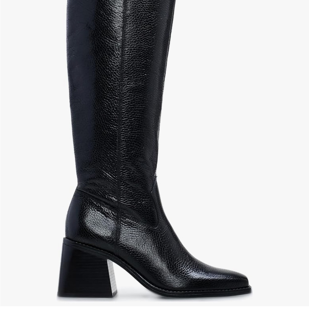 Vince Camuto Womens Sangeti Wide Calf